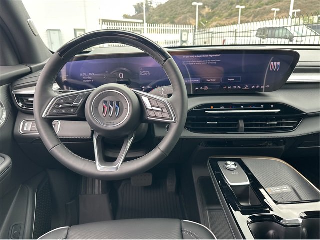 New 2026 Buick Enclave Avenir w/ Super Cruise Package image 8