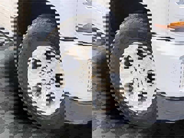 Used 2018 Chevrolet Silverado 1500 LT w/ All Star Edition image 22