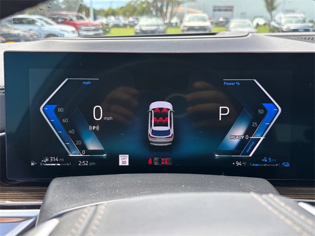 Used 2025 BMW X5 xDrive50e image 13