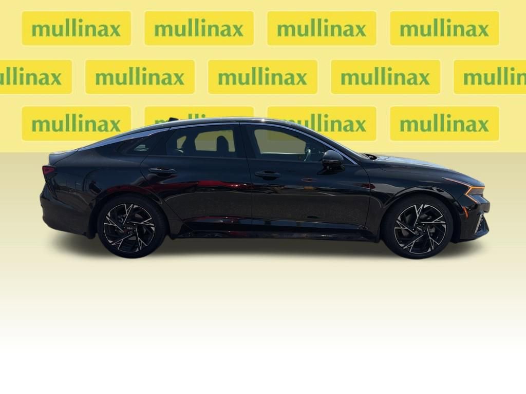 Used 2025 Kia K5 GT-Line w/ GT-Line Premium Package image 12