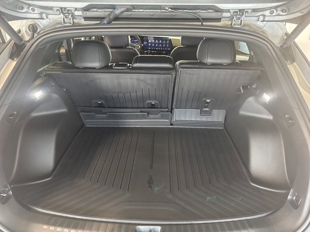 New 2025 Chevrolet Blazer EV LT image 18