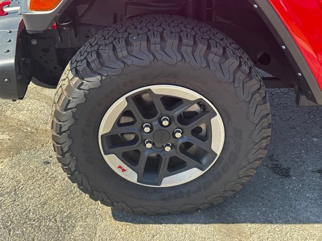 Used 2021 Jeep Wrangler Unlimited Rubicon w/ Steel Bumper Group AWD/4WD image 10
