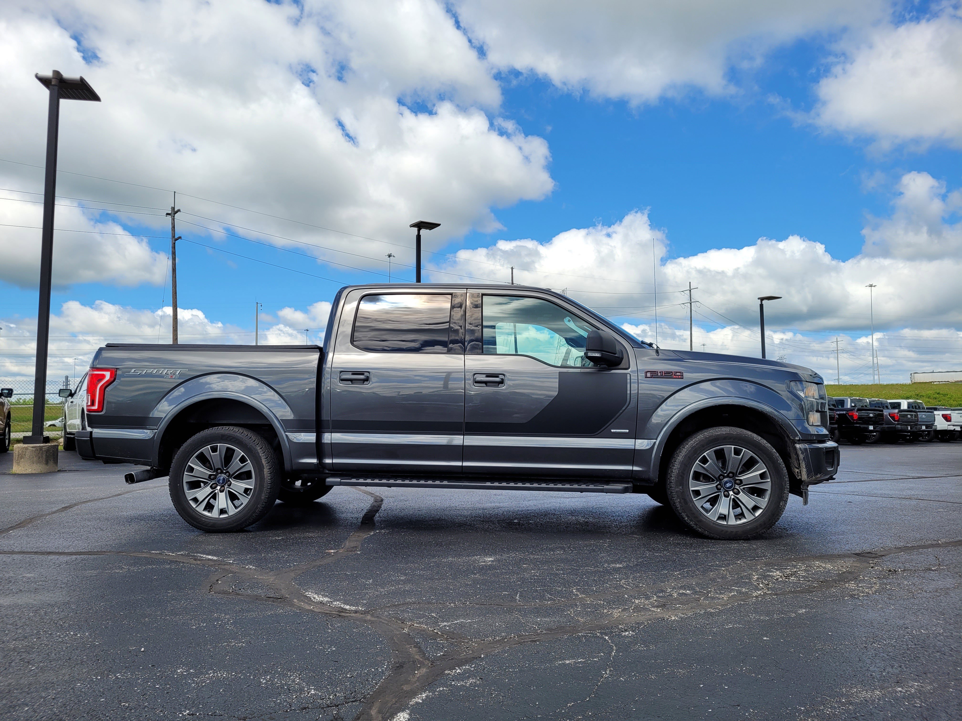 Used 2017 Ford F150 XLT w/ Equipment Group 302A Luxury AWD/4WD image 2