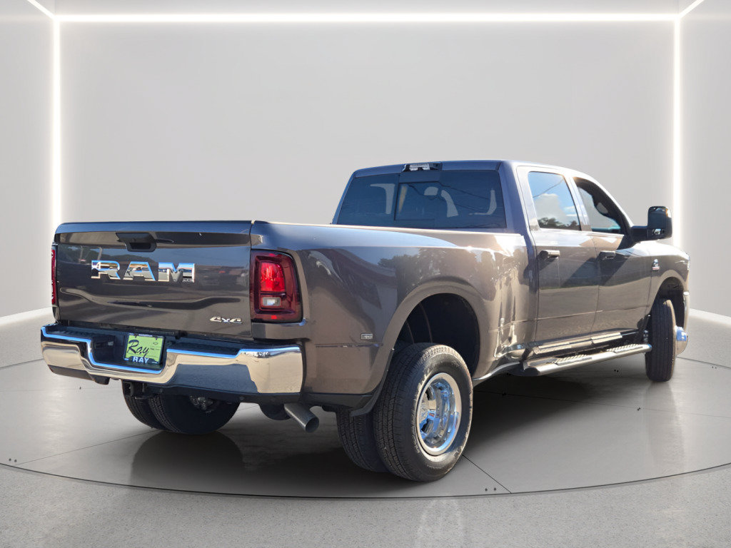 New 2026 RAM 3500 Tradesman AWD/4WD image 31