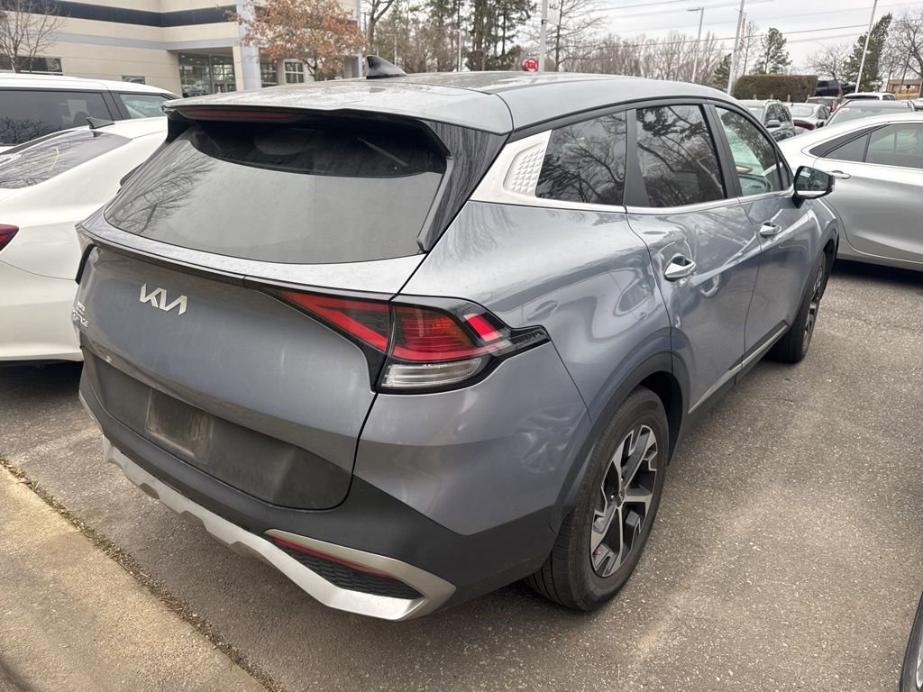 Certified 2023 Kia Sportage EX image 9