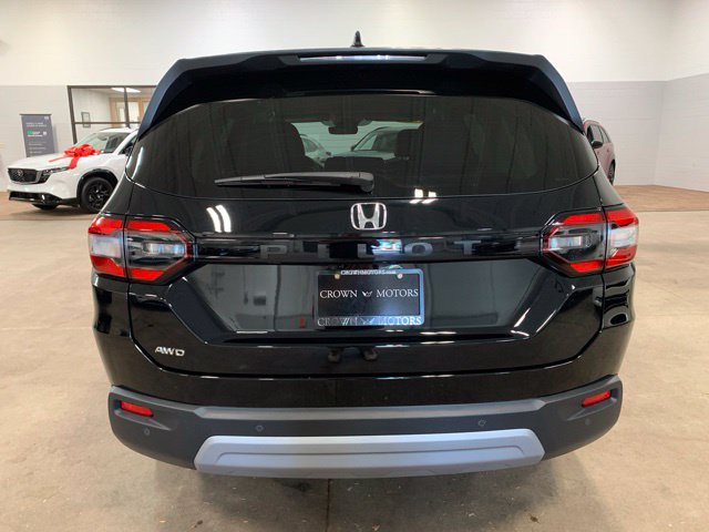 Used 2025 Honda Pilot EX-L image 4