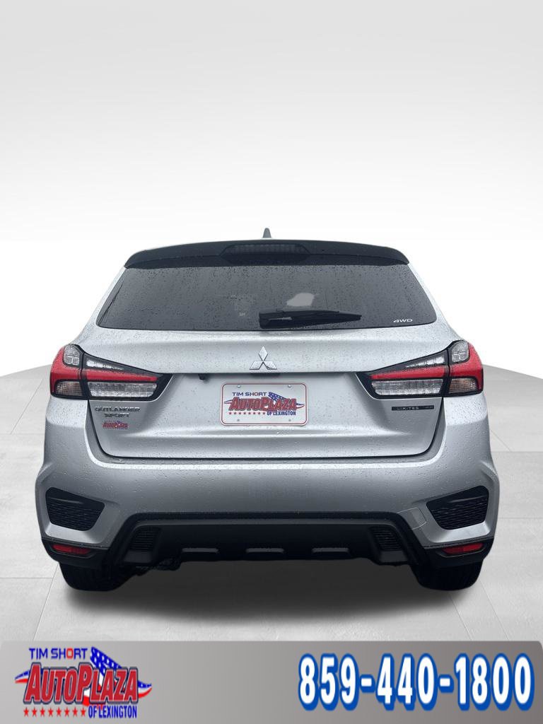 Used 2026 Mitsubishi Outlander Sport LE AWD/4WD image 4