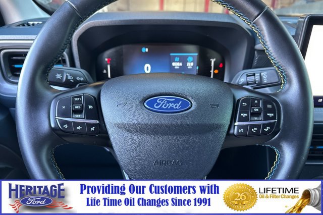 Used 2025 Ford Maverick Lobo AWD/4WD image 22