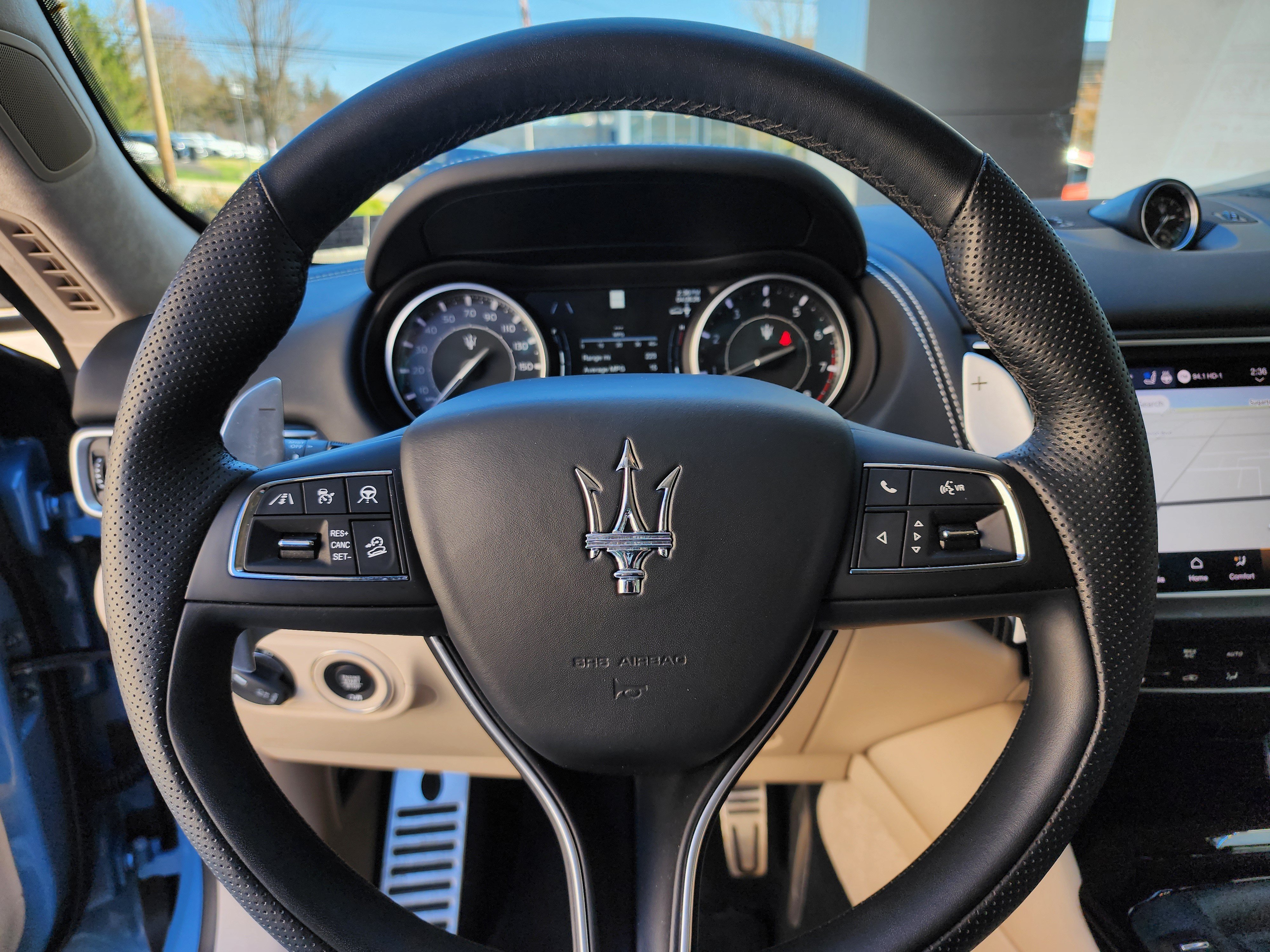 Used 2022 Maserati Levante Modena AWD/4WD image 21