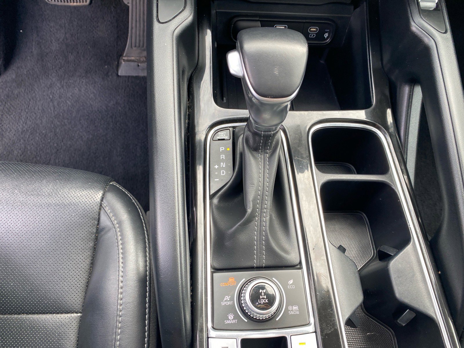 Certified 2023 Kia Telluride S w/ S Sunroof Package image 13