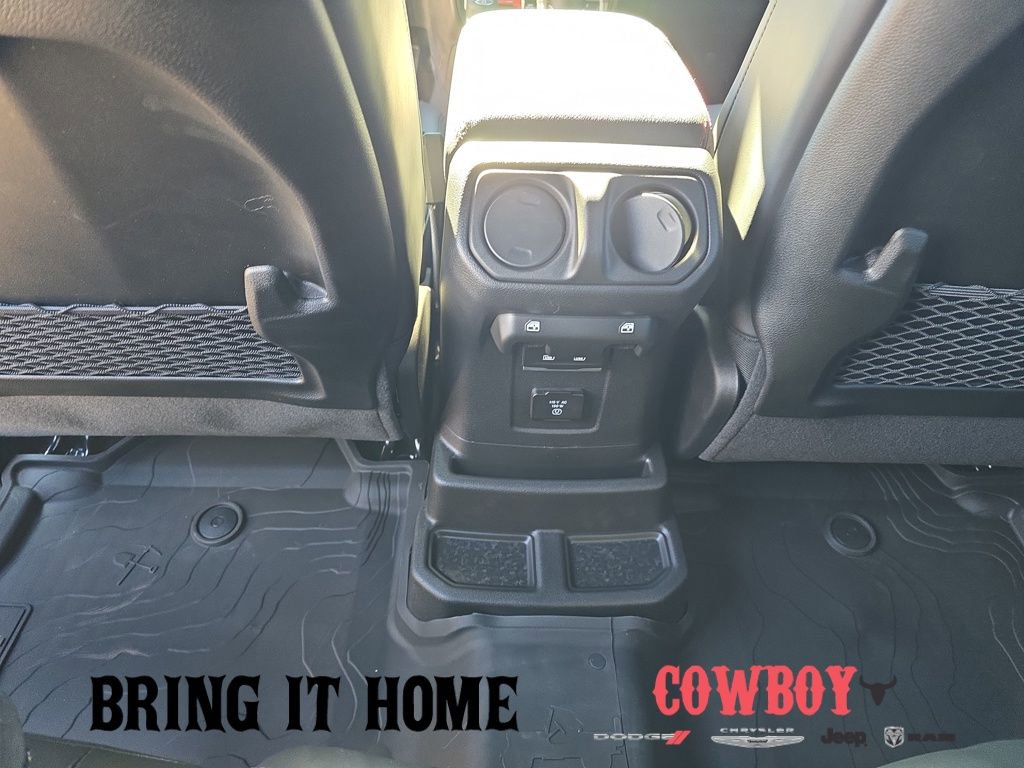 New 2026 Jeep Wrangler Unlimited Rubicon image 25