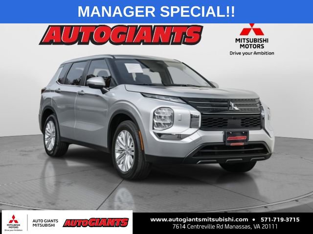 Used 2022 Mitsubishi Outlander ES image 1