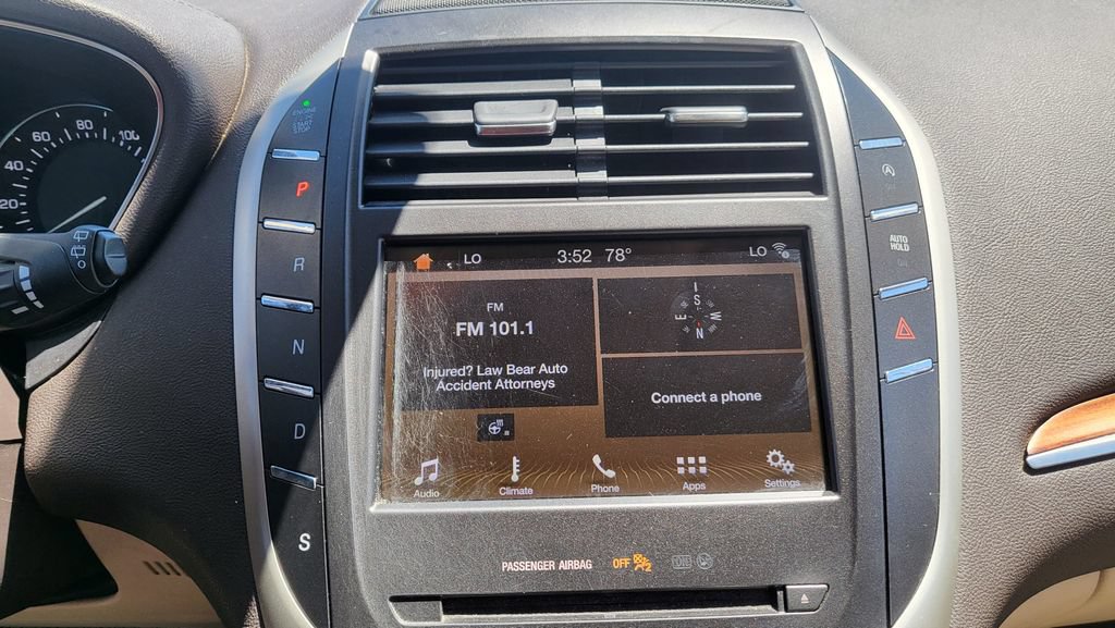 Used 2019 Lincoln MKC Select w/ MKC Climate Package FWD image 33