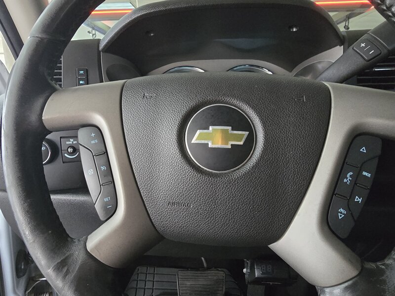 Used 2013 Chevrolet Silverado 1500 LT RWD image 23
