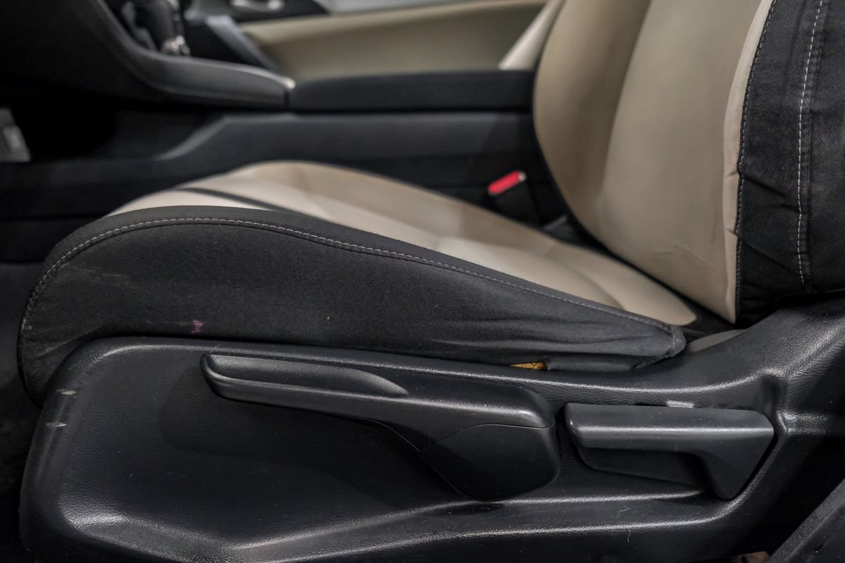 Used 2016 Honda Civic LX-P image 29