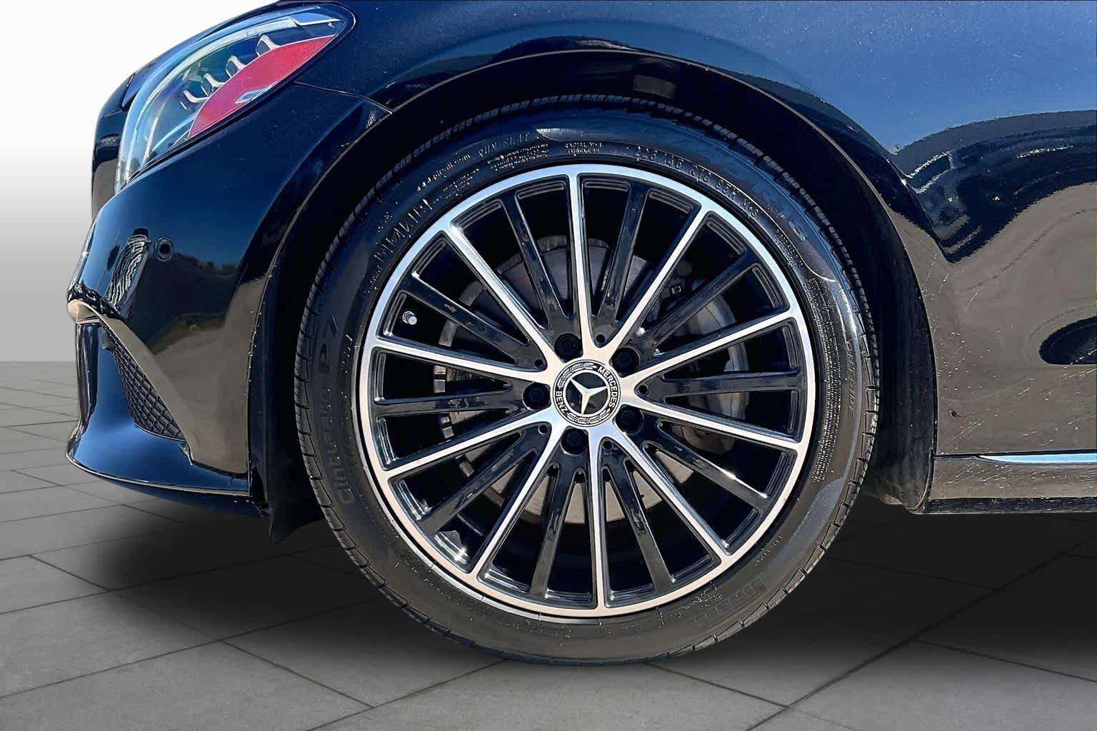 Used 2020 Mercedes-Benz C 300 Sedan image 11