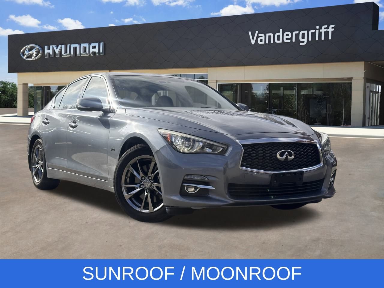 Used 2017 INFINITI Q50 Signature Edition w/ Cargo Package (L95)