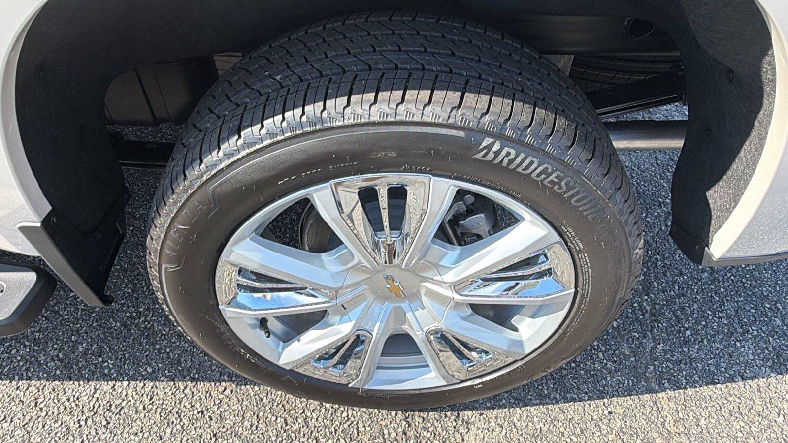 New 2026 Chevrolet Silverado 1500 High Country w/ High Country Premium Package AWD/4WD image 13