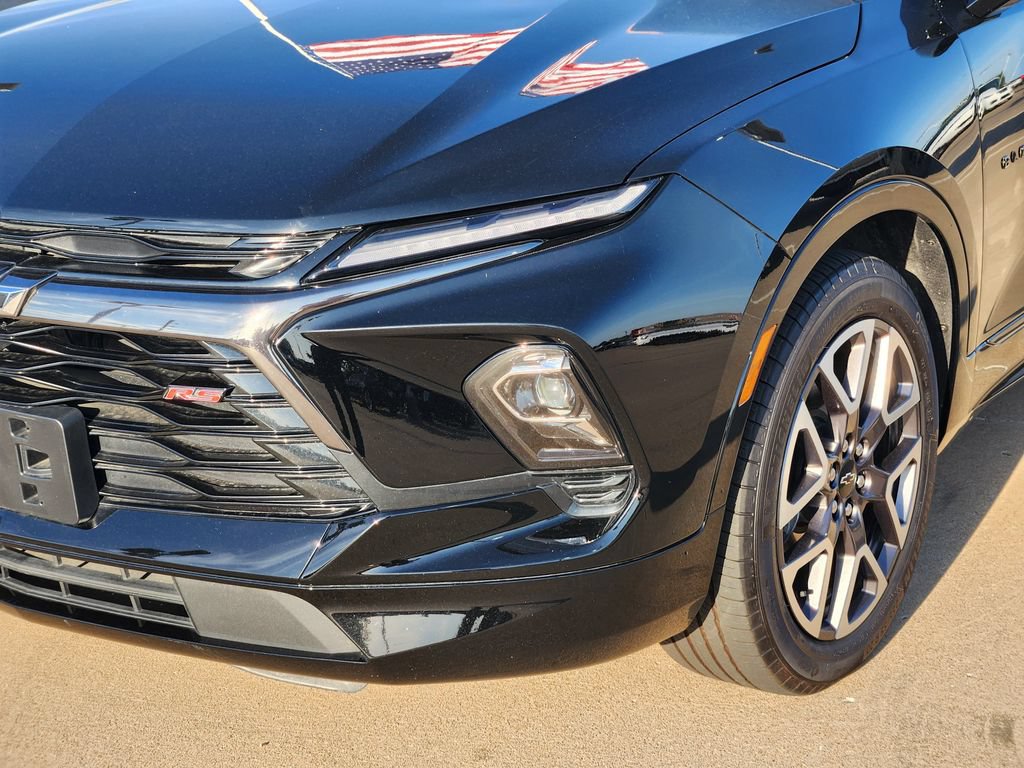 Used 2025 Chevrolet Blazer RS w/ Driver Confidence II Package AWD/4WD image 10