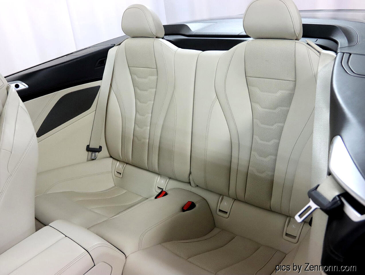 Used 2021 BMW M850i xDrive Convertible image 10