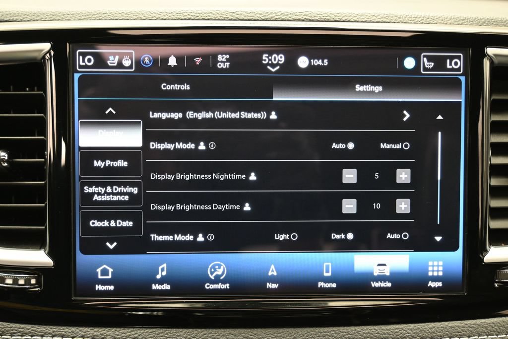 Used 2025 Chrysler Pacifica Limited FWD image 27