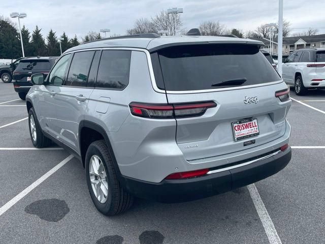 New 2025 Jeep Grand Cherokee L Laredo AWD/4WD image 5