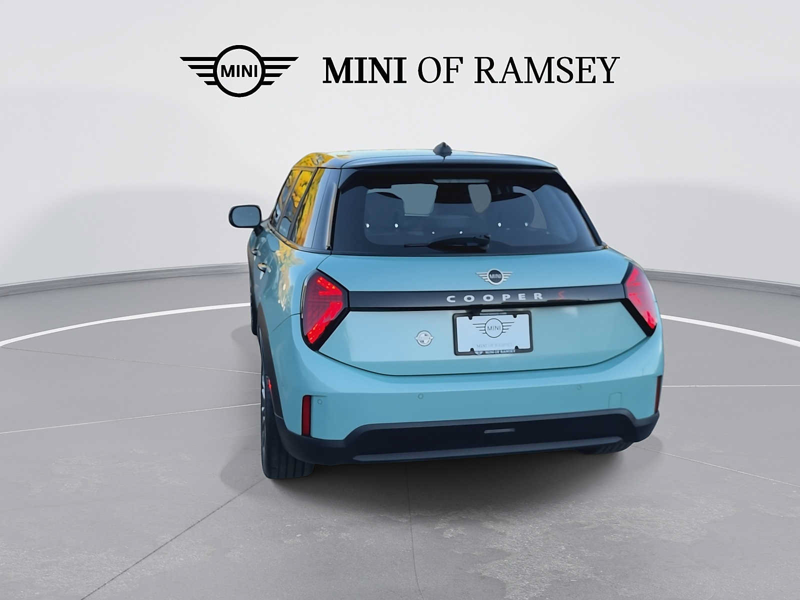 Used 2025 MINI Cooper S FWD image 7