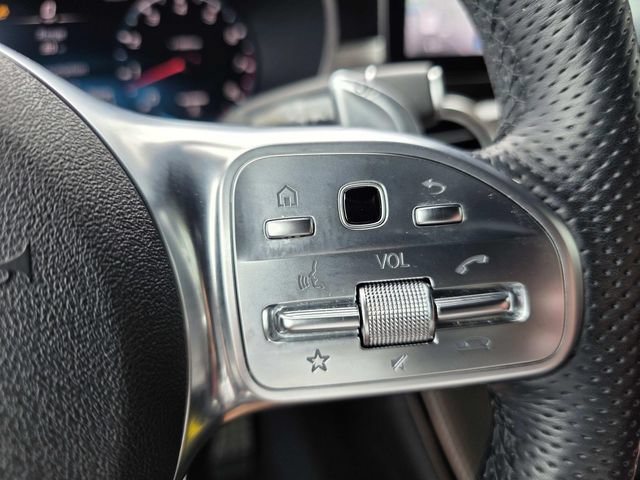 Certified 2022 Mercedes-Benz GLC 43 AMG 4MATIC image 15