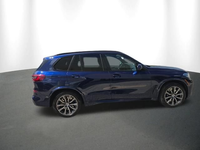Used 2023 BMW X5 M50i w/ Executive Package AWD/4WD image 7
