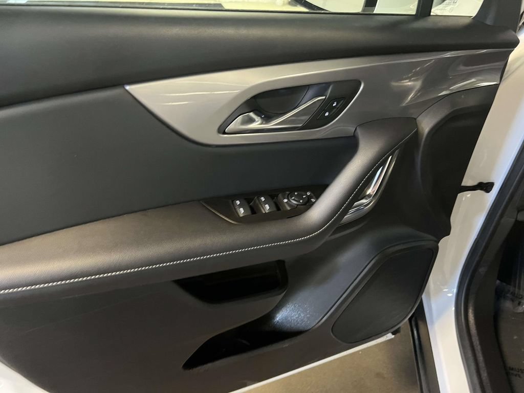 Used 2023 Chevrolet Blazer LT w/ LPO, Floor Liner Package FWD image 12