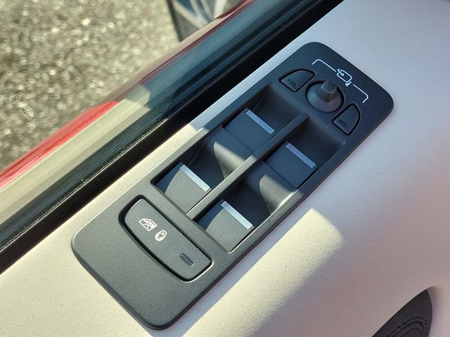 Used 2025 Land Rover Discovery Sport S AWD/4WD image 19