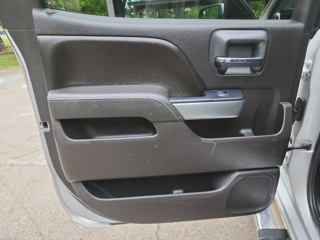 Used 2017 Chevrolet Silverado 2500 LT image 29