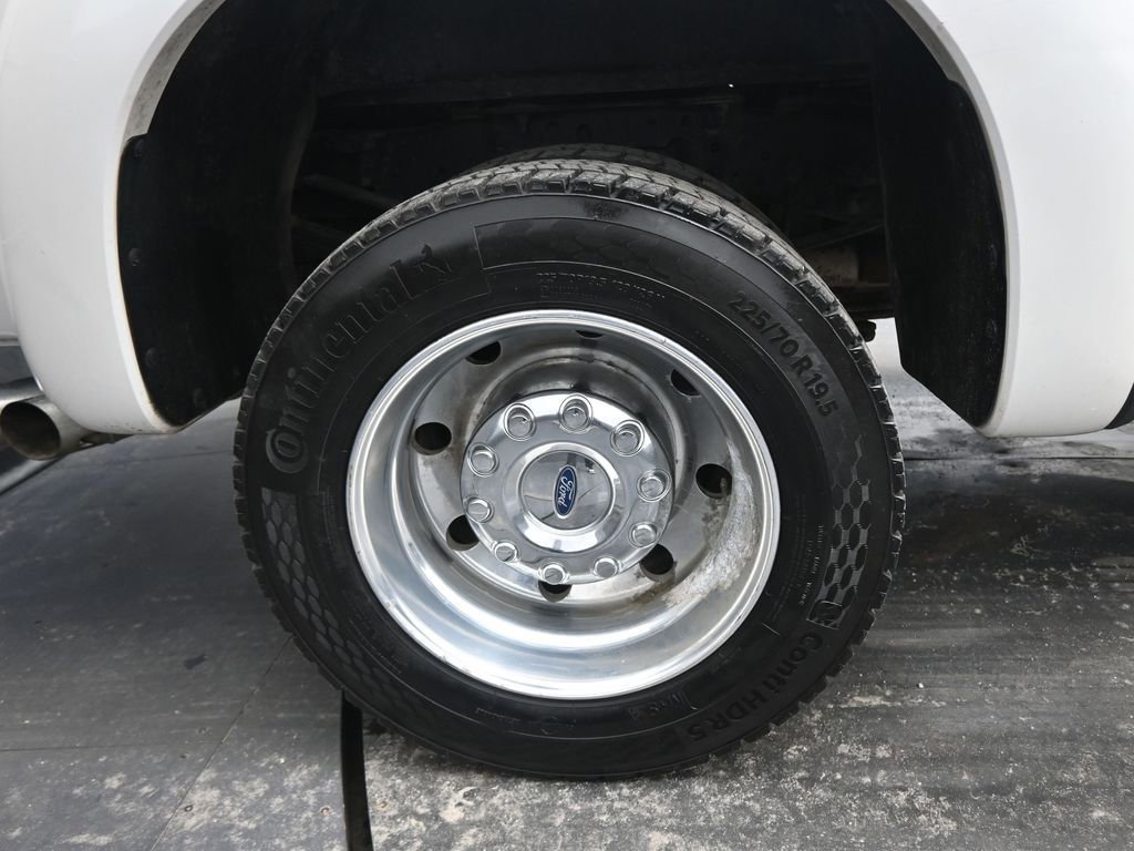 Used 2016 Ford F450 Platinum AWD/4WD image 12