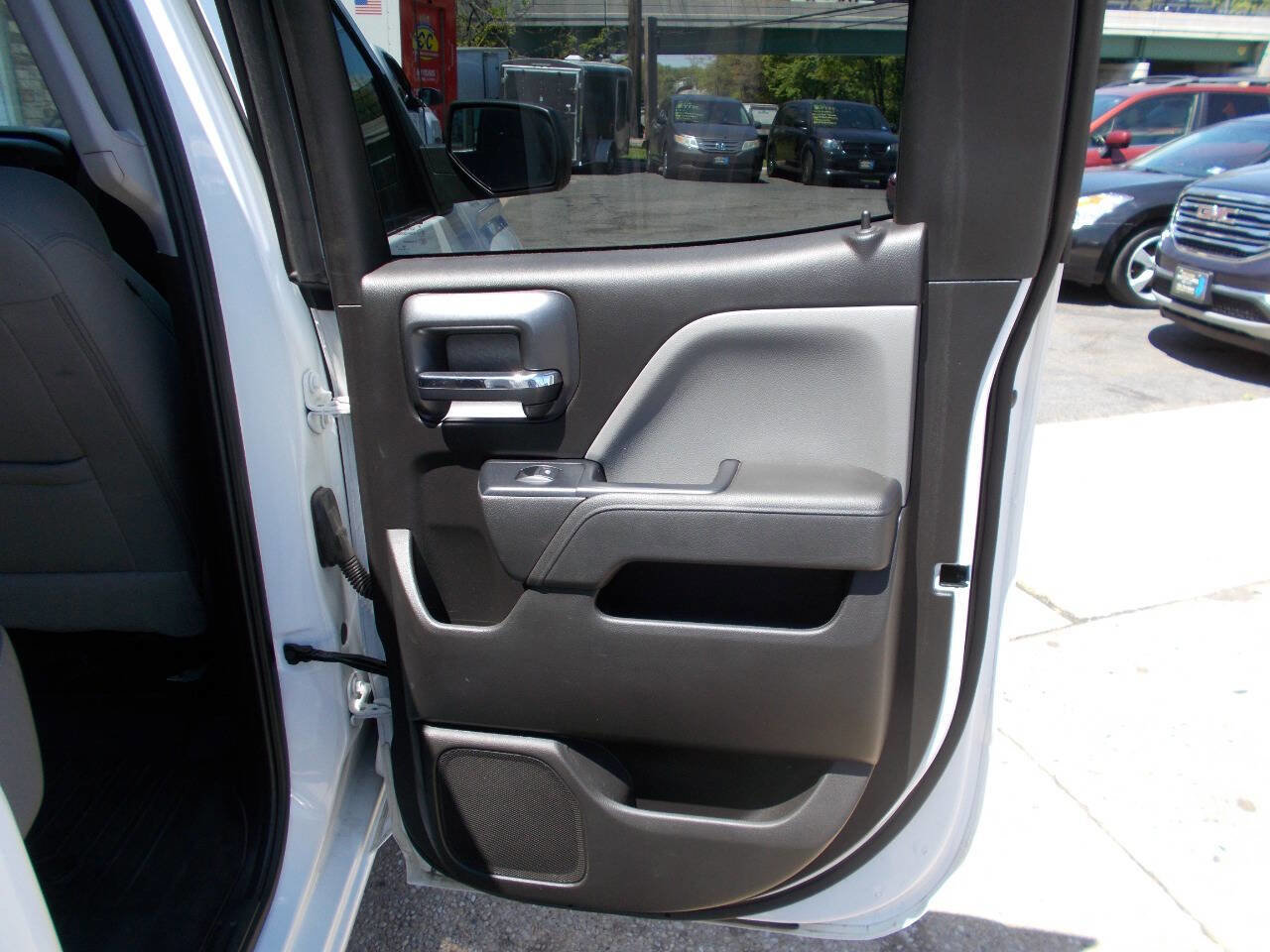 Used 2019 GMC Sierra 1500 Limited w/ Sierra Convenience Package AWD/4WD image 17