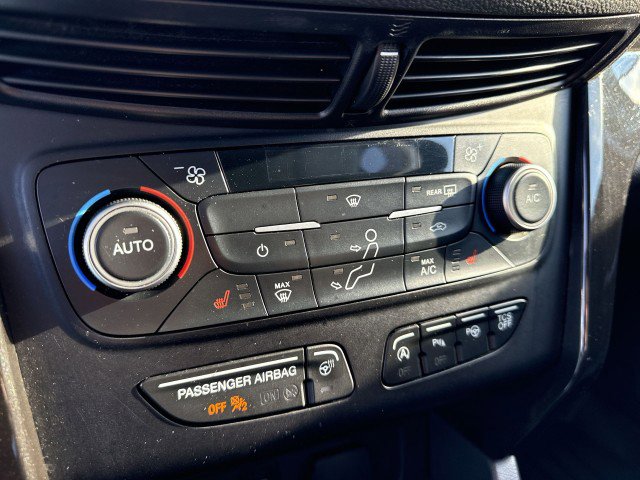 Used 2018 Ford Escape Titanium image 17