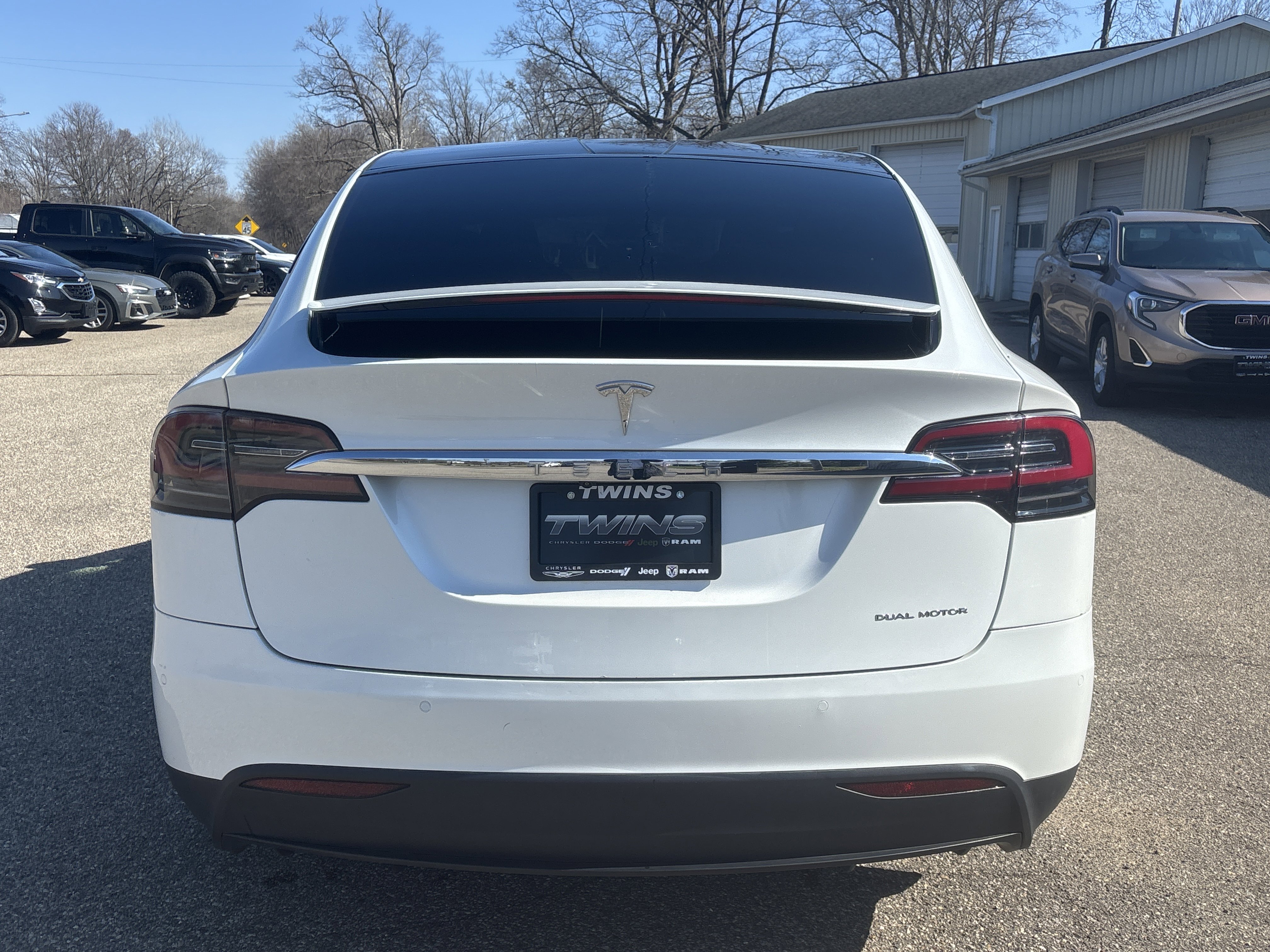 Used 2020 Tesla Model X Long Range image 7