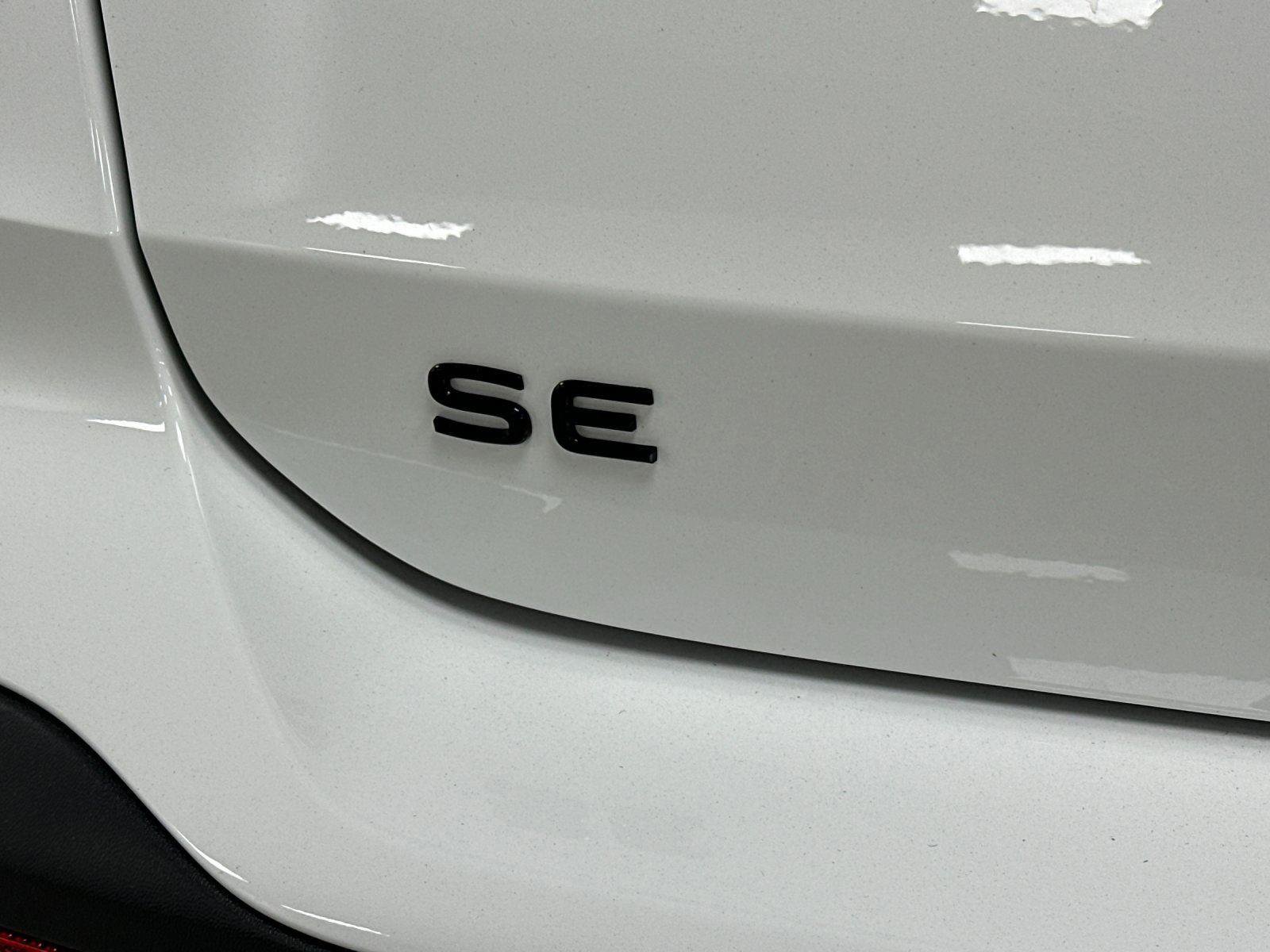 New 2026 Volkswagen Taos SE AWD/4WD image 25