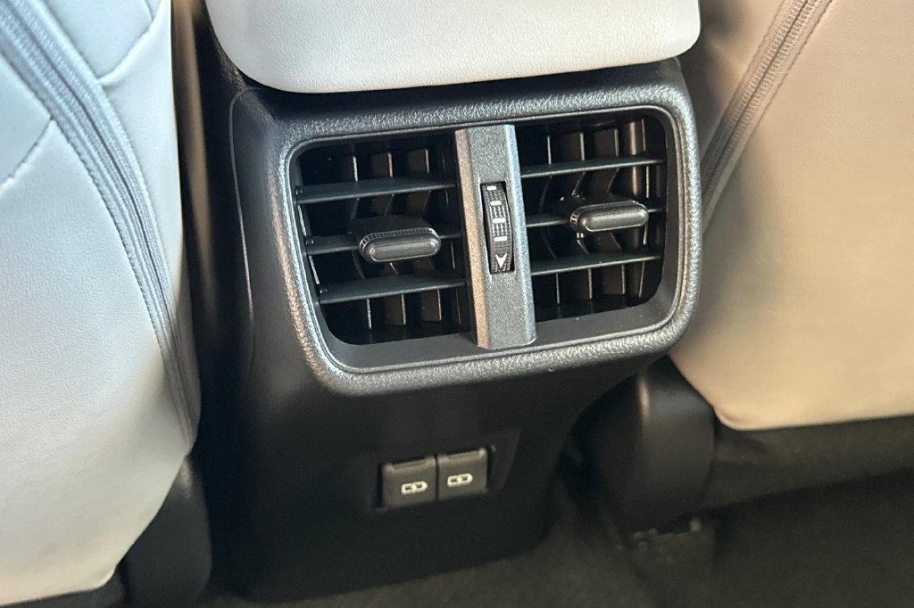 Used 2025 Lexus UX 300h FWD w/ Accessory Package (Z2) image 14