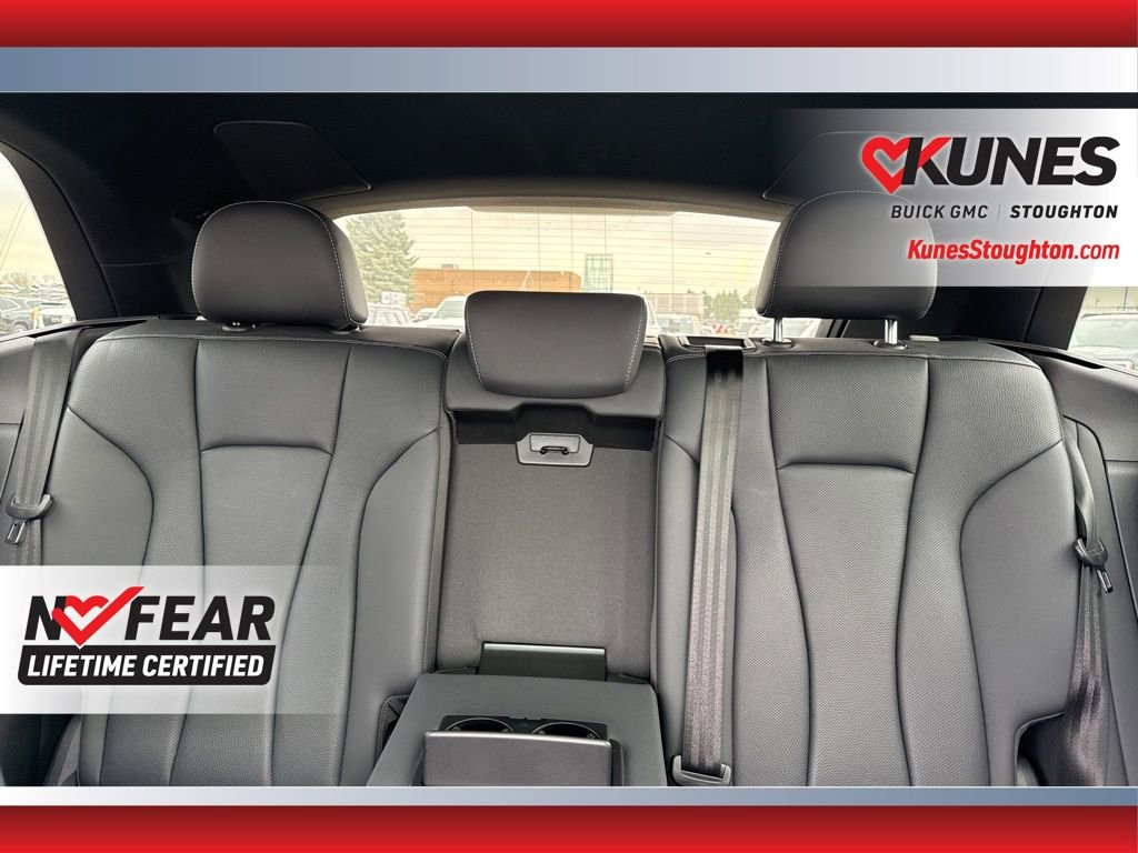 Used 2024 Audi Q8 Premium Plus w/ Premium Plus Package image 43