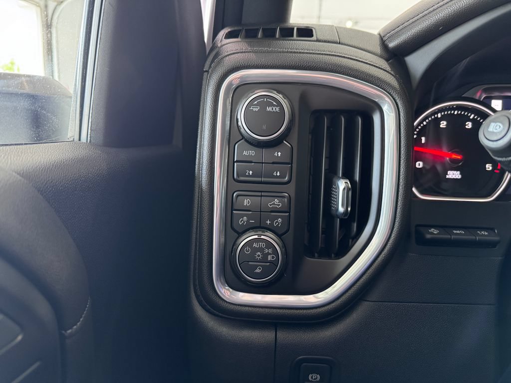 Certified 2022 Chevrolet Silverado 2500 High Country w/ LPO, Hitch Package AWD/4WD image 27