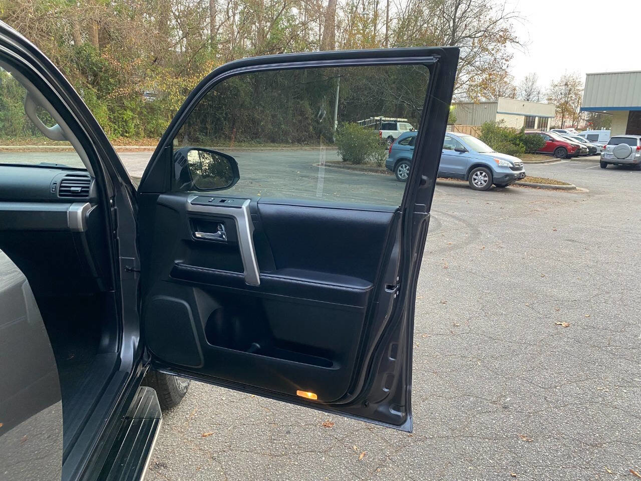 Used 2017 Toyota 4Runner SR5 Premium image 48