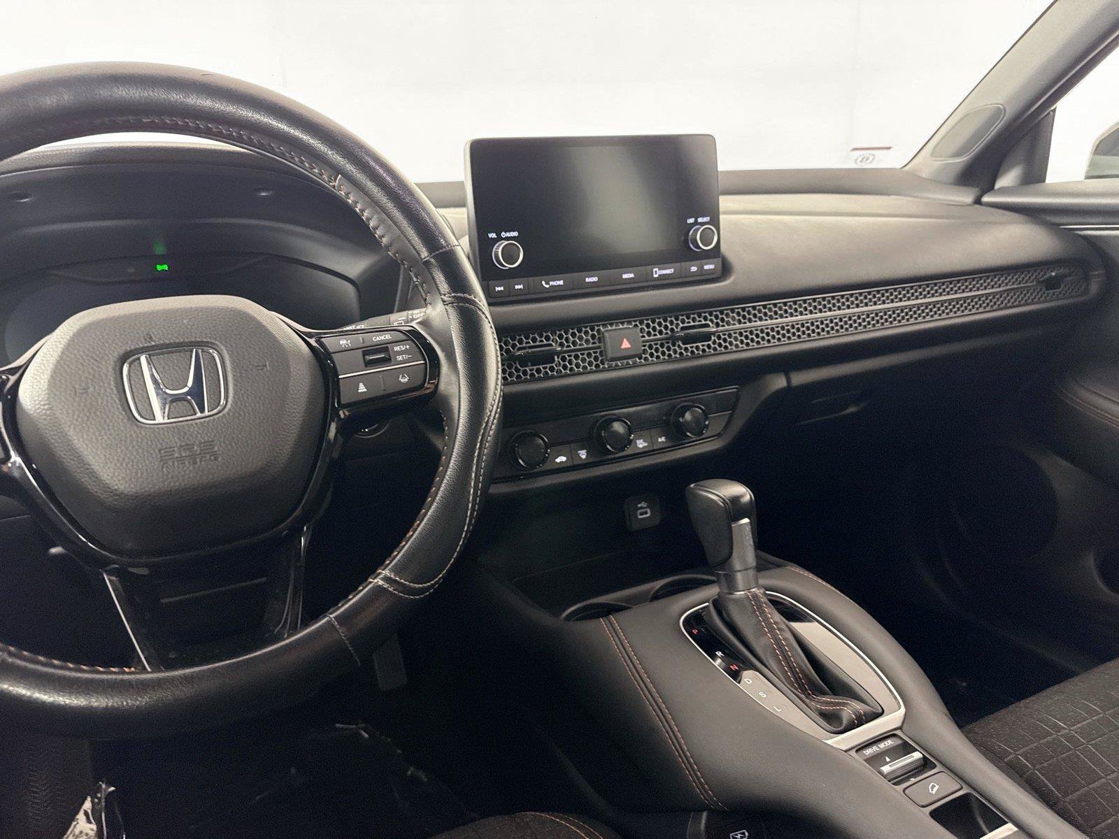 Used 2024 Honda HR-V Sport image 30