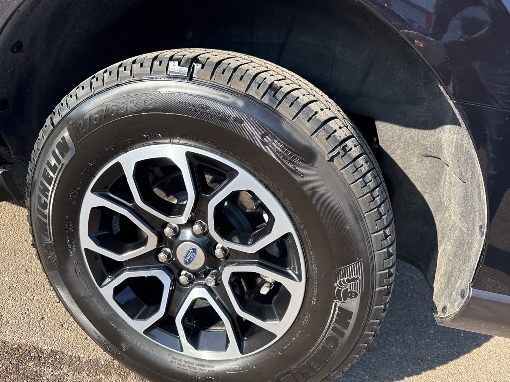 Used 2024 Ford Expedition XLT image 9