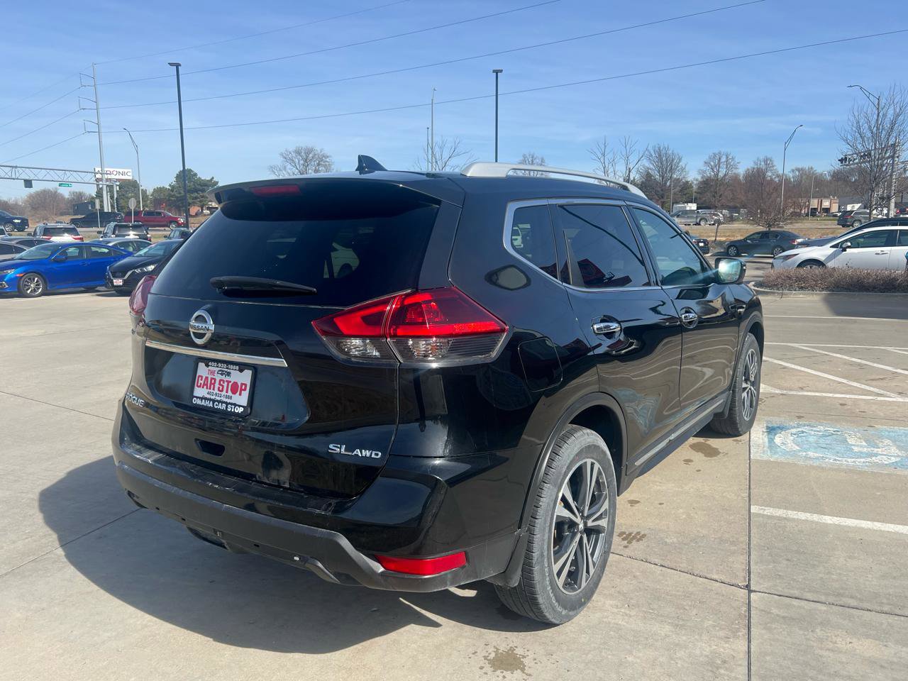 Used 2018 Nissan Rogue SL image 6