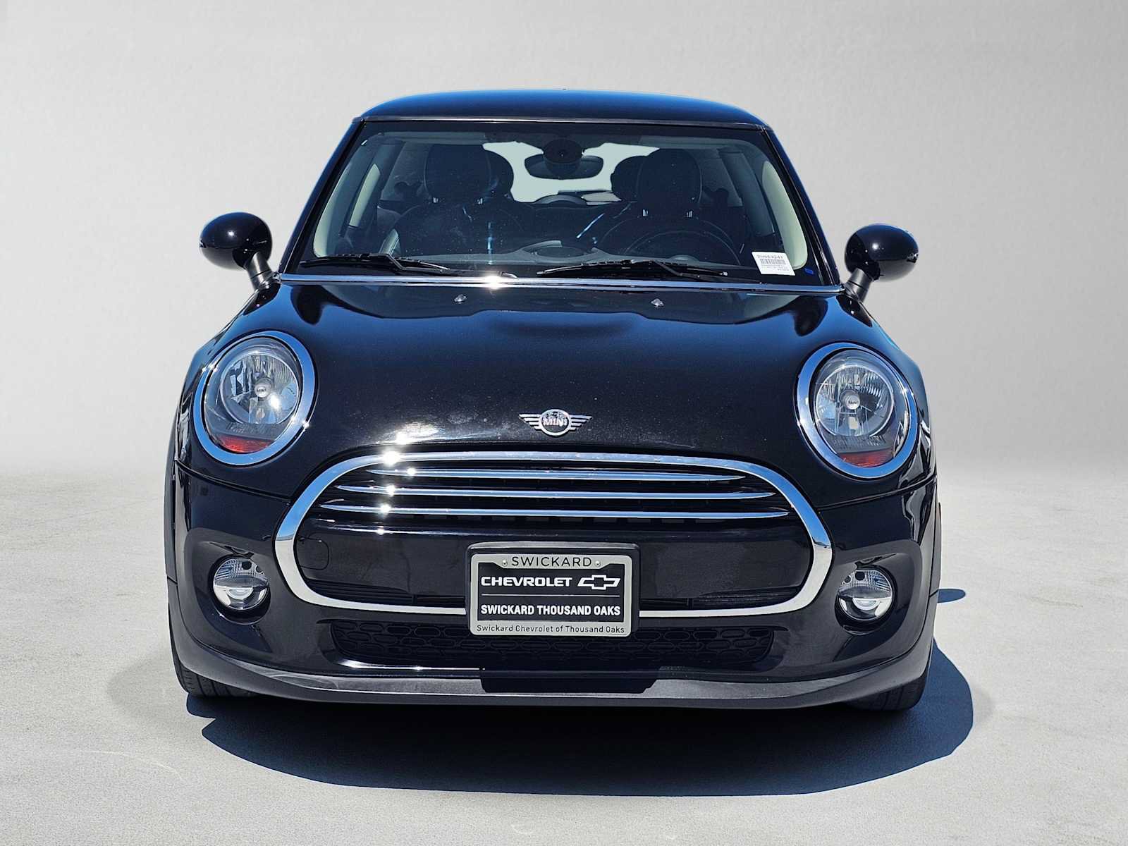 Used 2019 MINI Cooper 2-Door Hardtop FWD image 8