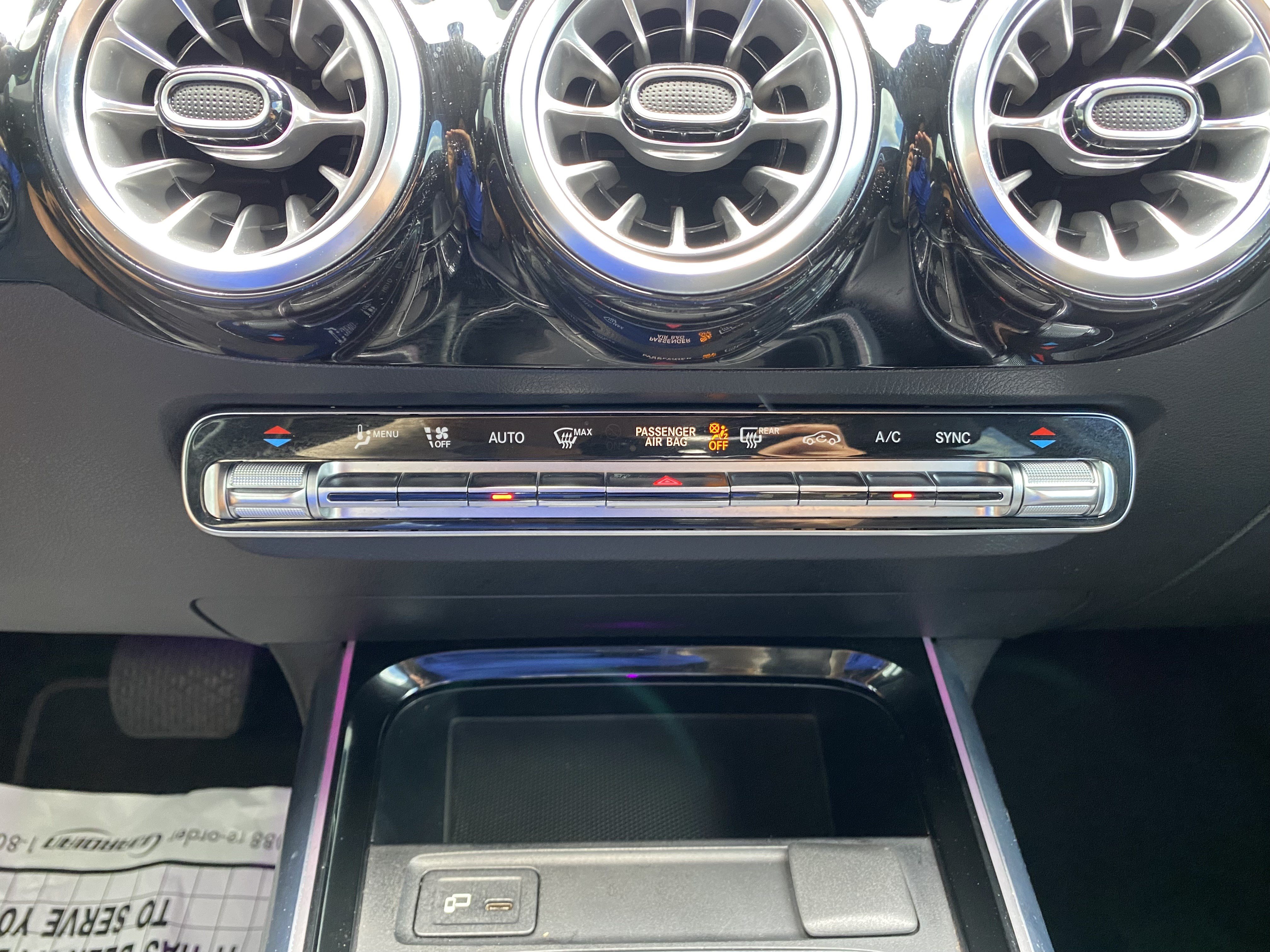 Used 2022 Mercedes-Benz GLA 250 4MATIC image 29