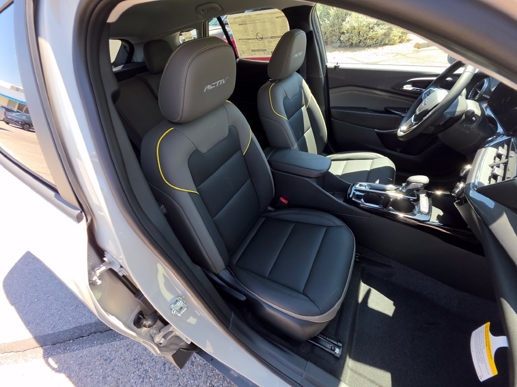 New 2026 Chevrolet Trax ACTIV w/ Driver Confidence Package FWD image 12