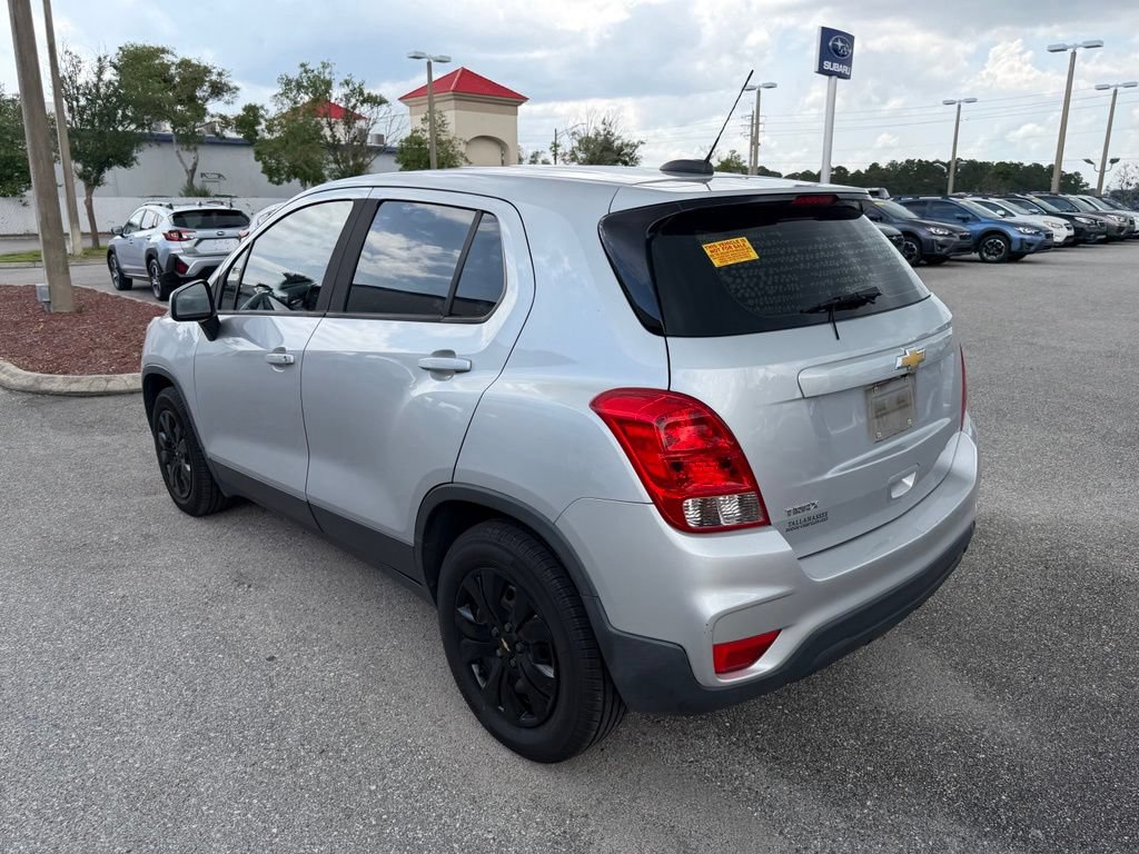 Used 2017 Chevrolet Trax LS FWD image 7
