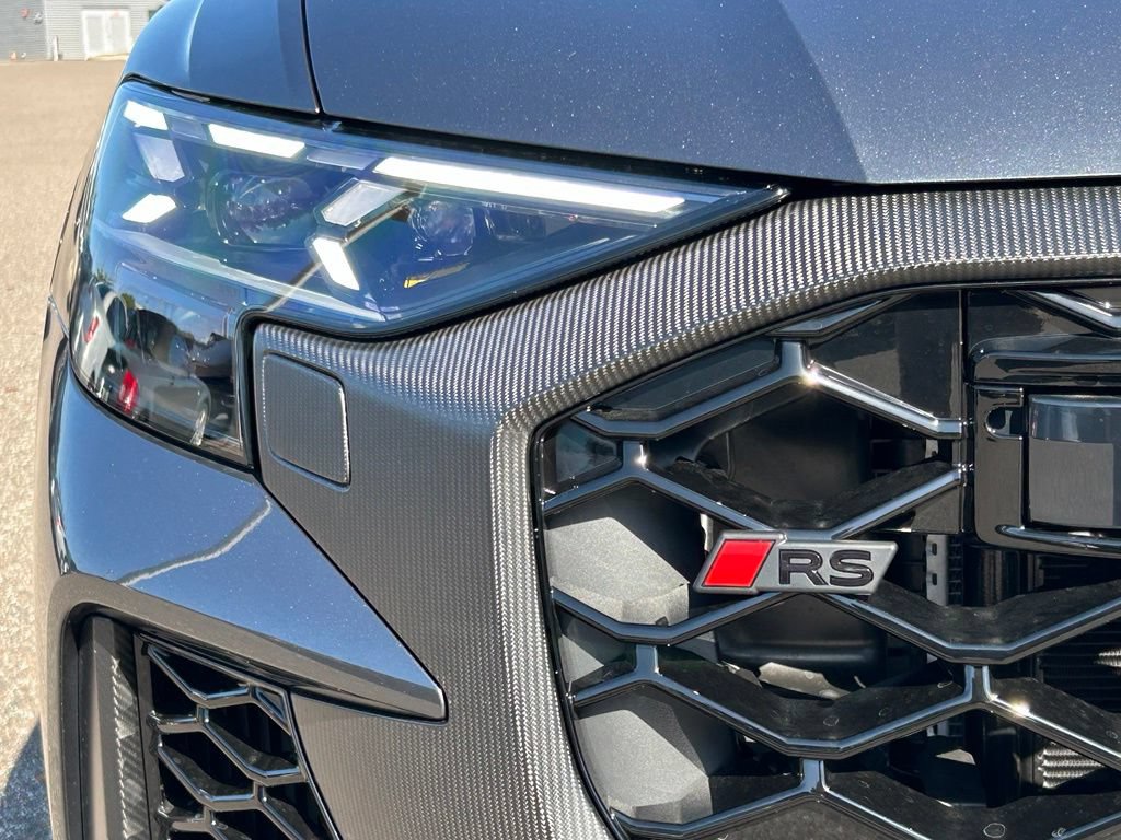 New 2026 Audi RS Q8 performance AWD/4WD image 40