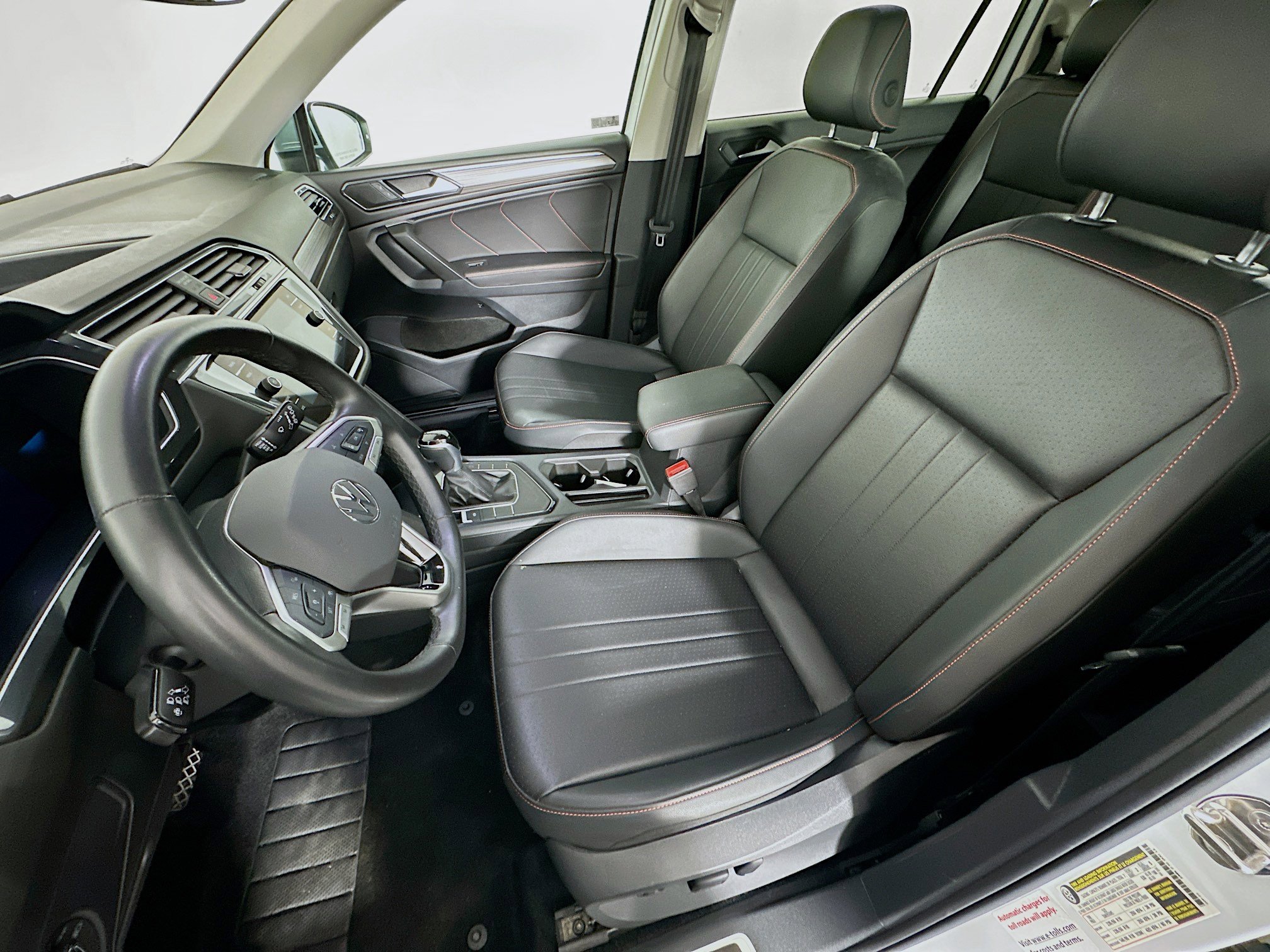 Used 2024 Volkswagen Tiguan Wolfsburg Edition image 13